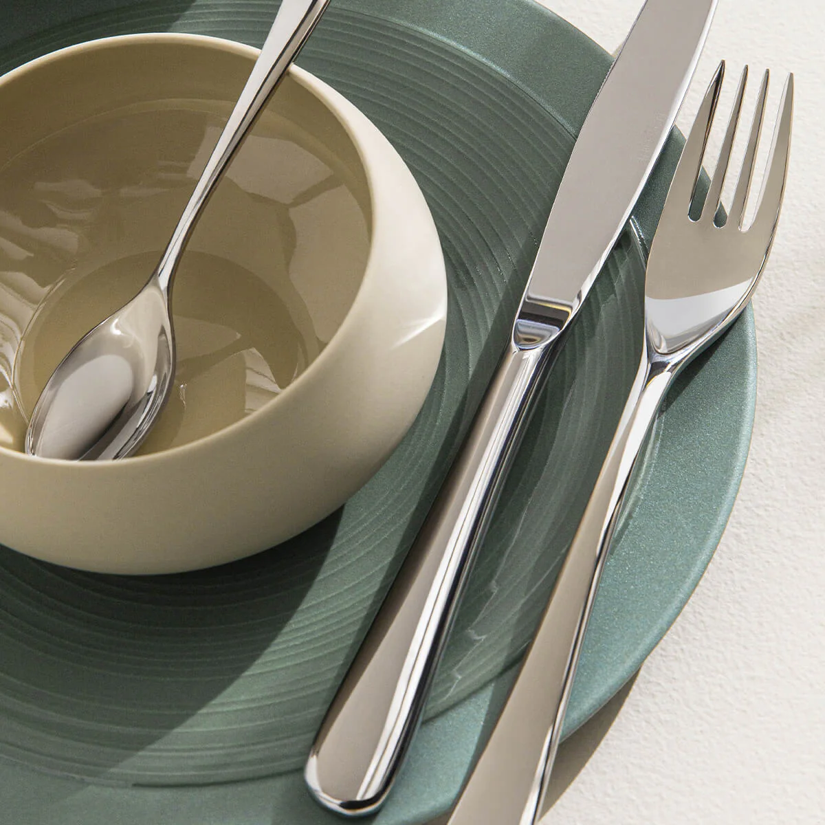BAHIA ARGILE VERT Assiette de présentation 29 cm - Image 3