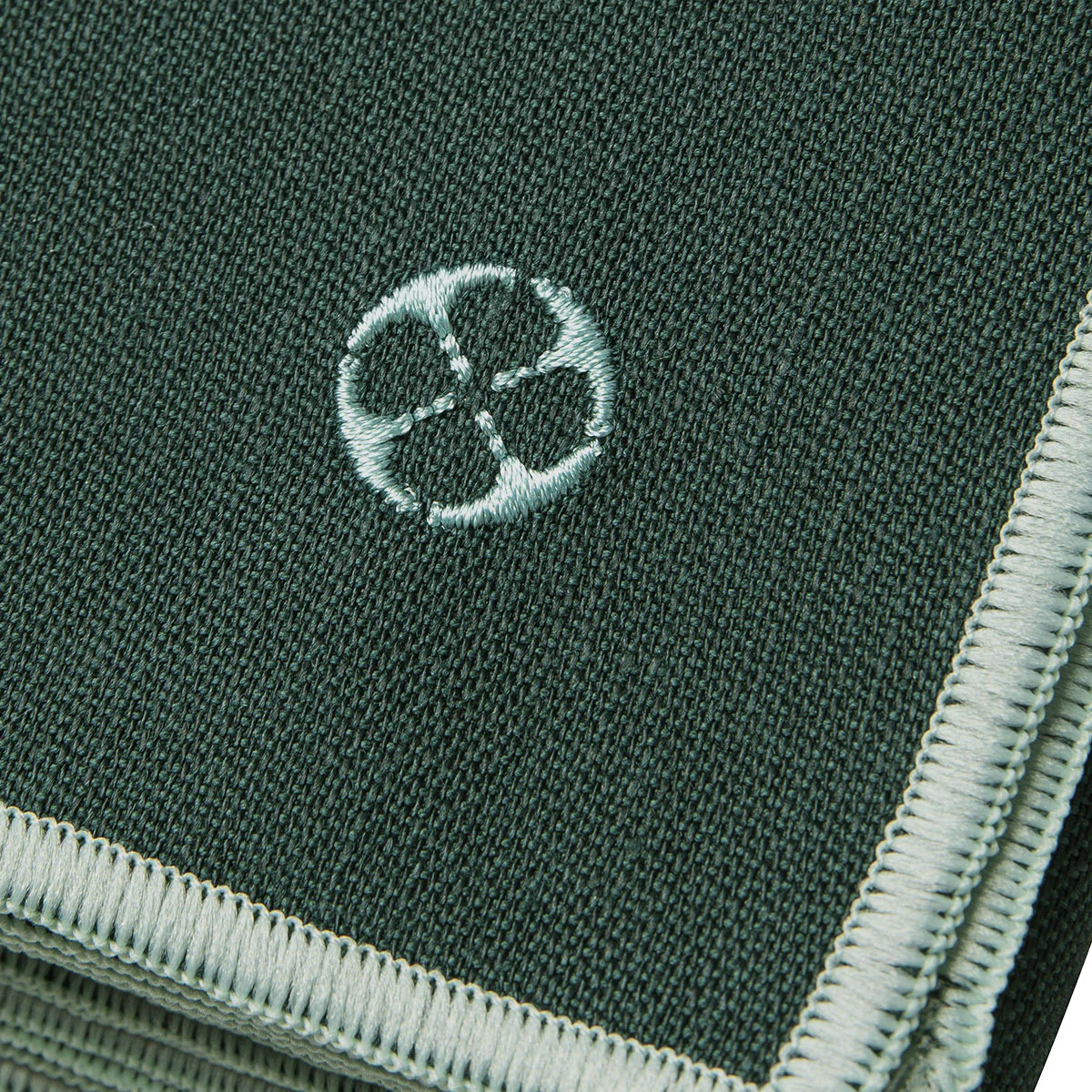NUANCES COTON & LIN VERT EMERAUDE Nappe carrée 180 x 180 cm - Image 2